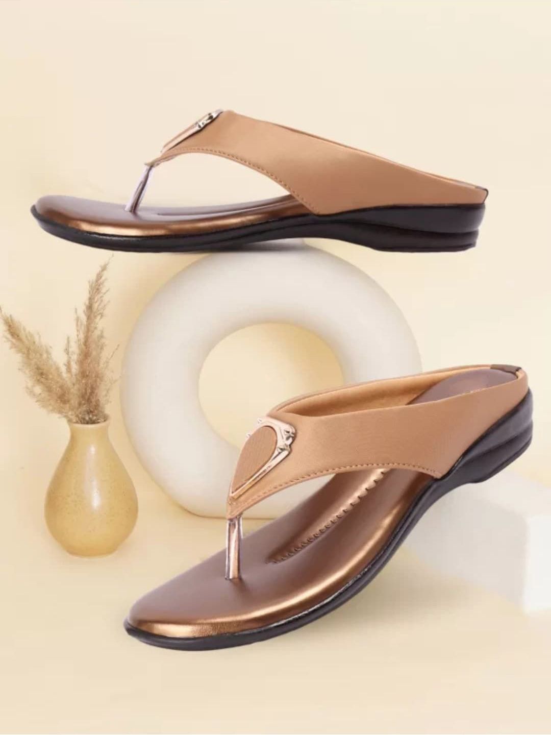 HUNYZA FOOTWEAR Women Open Toe Flats