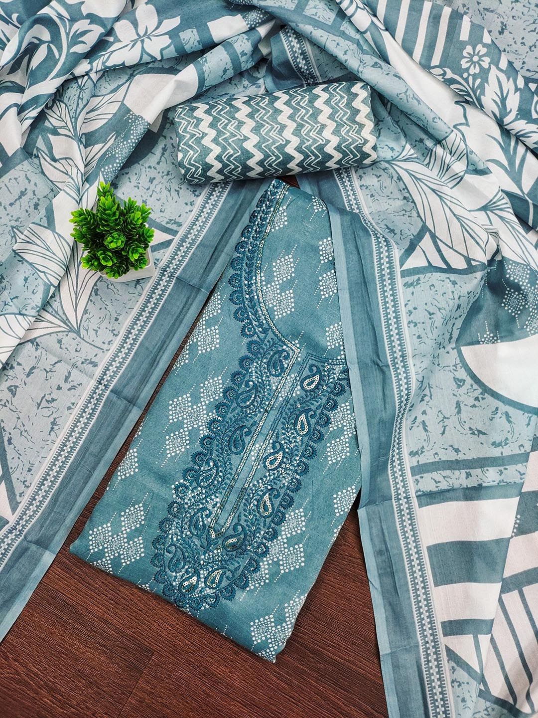 Panzora Printed Unstitched Dress Material
