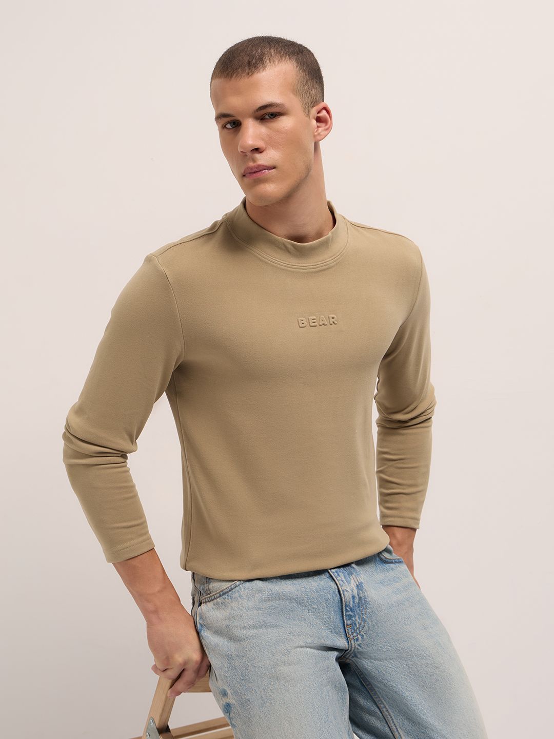 THE BEAR HOUSE Solid Slim Fit T-shirt