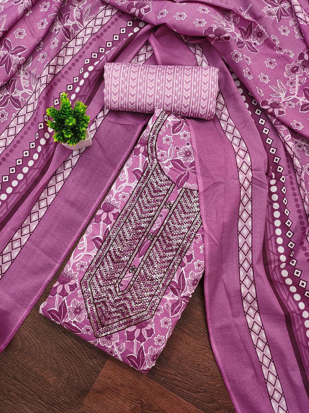 Panzora Printed Unstitched Dress Material