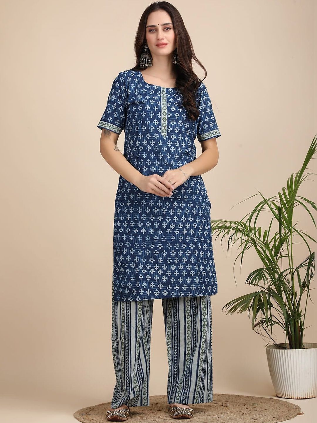 SilaiGulai Printed Round Neck Tunic With Palazzos Co-Ords