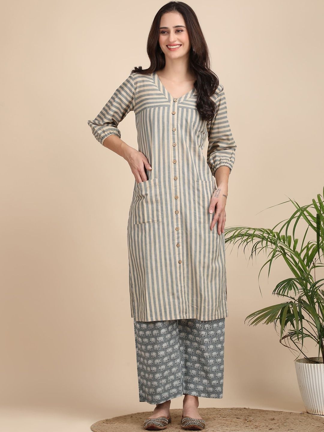 SilaiGulai Printed Pure Cotton V-Neck Tunic With Palazzos Co-Ords
