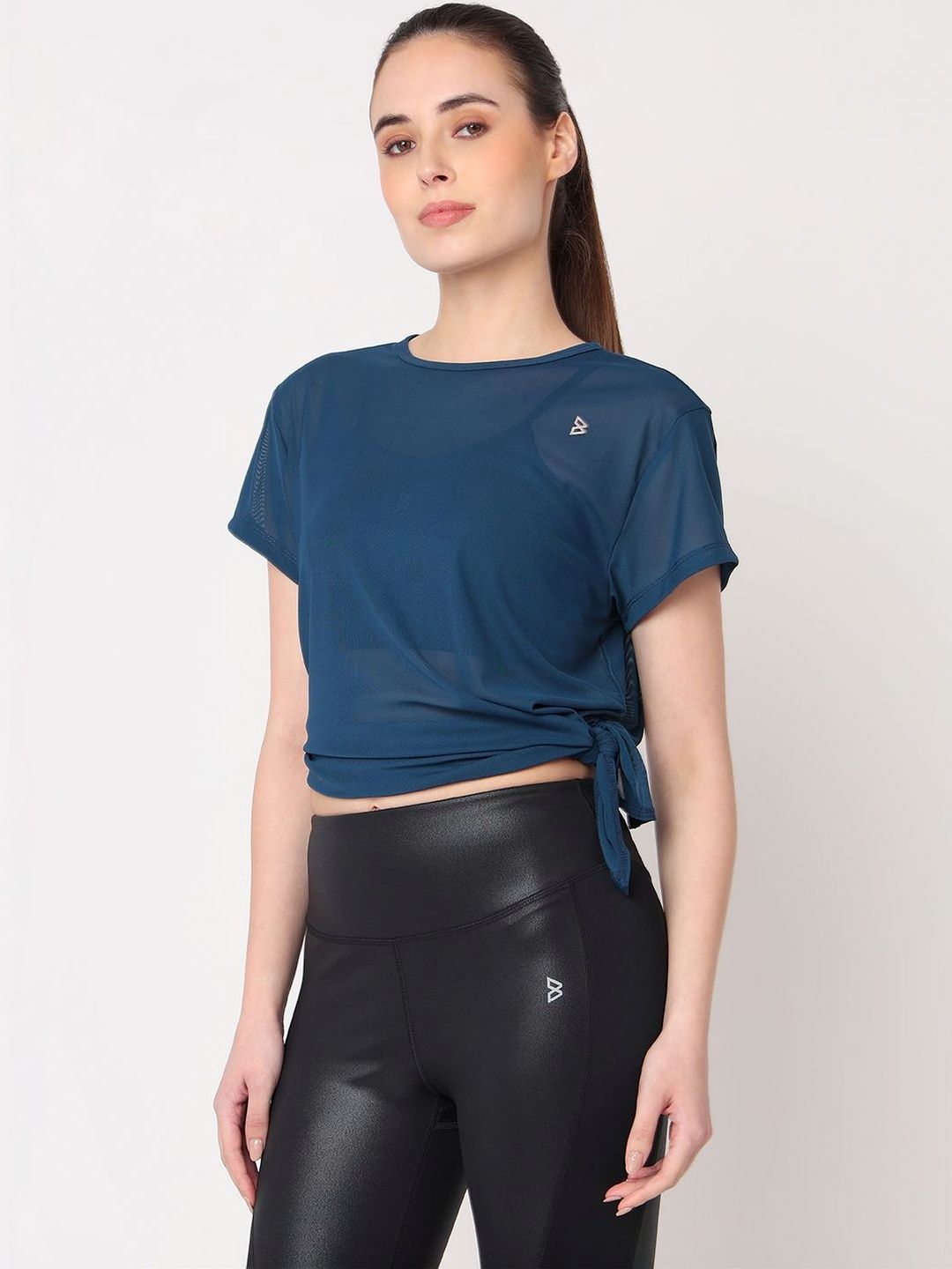 BODD ACTIVE Women Extended Sleeves Cut Outs T-shirt