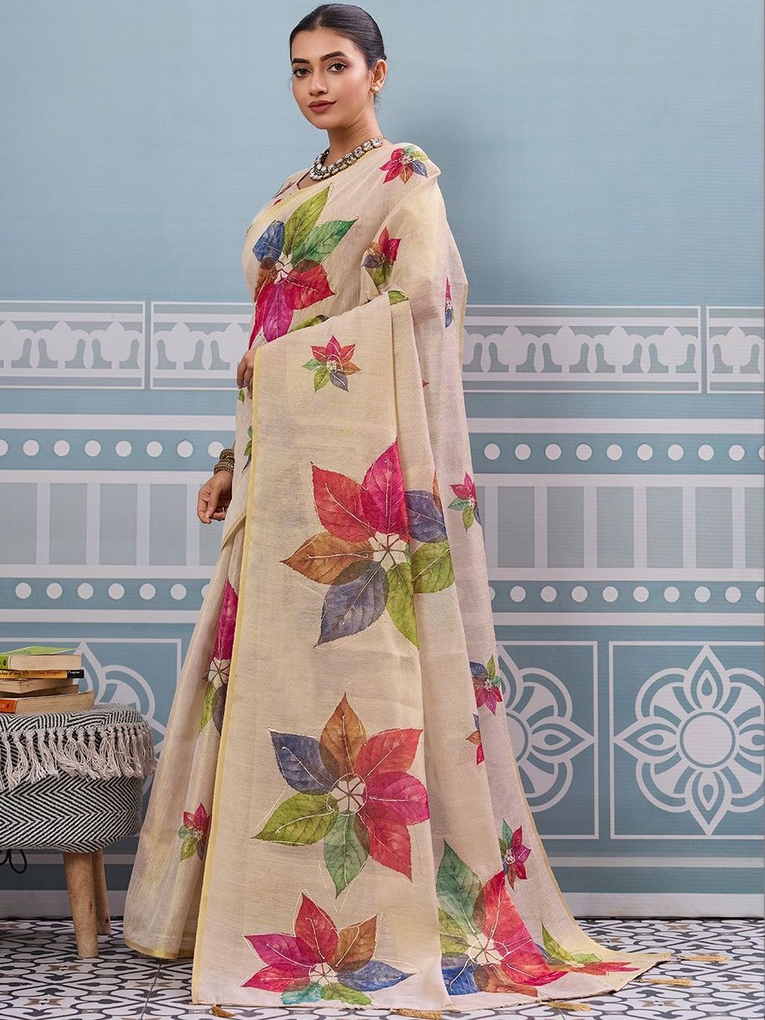 SOHINI NX Floral Zari Handloom Saree