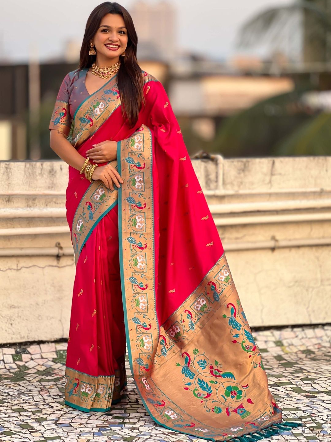 ELITE WEAVES Pink Ethnic Motifs Zari Silk Blend Paithani Saree