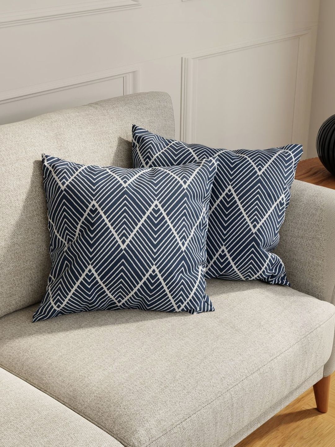 Buy Huesland Navy Blue & White Set Of 2 Geometric Square Cushion Covers -  - Home for Unisex