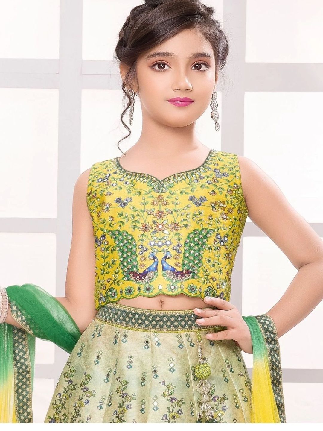 Girls Printed Sequinned Semi-Stitched Lehenga & Blouse With Dupatta 3