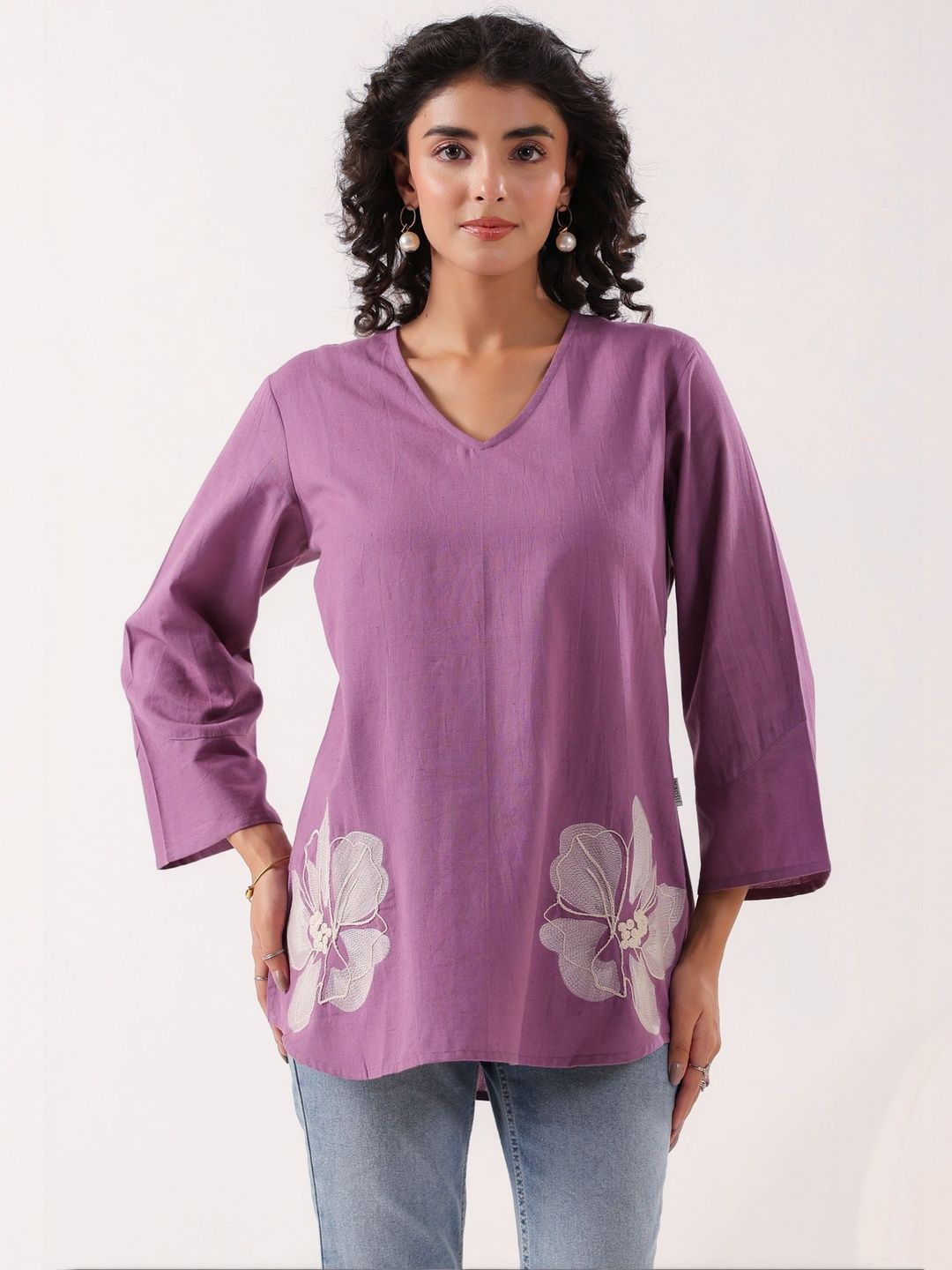 JISORA Embroidery Flex Embroidered V-Neck Flared Sleeves Top
