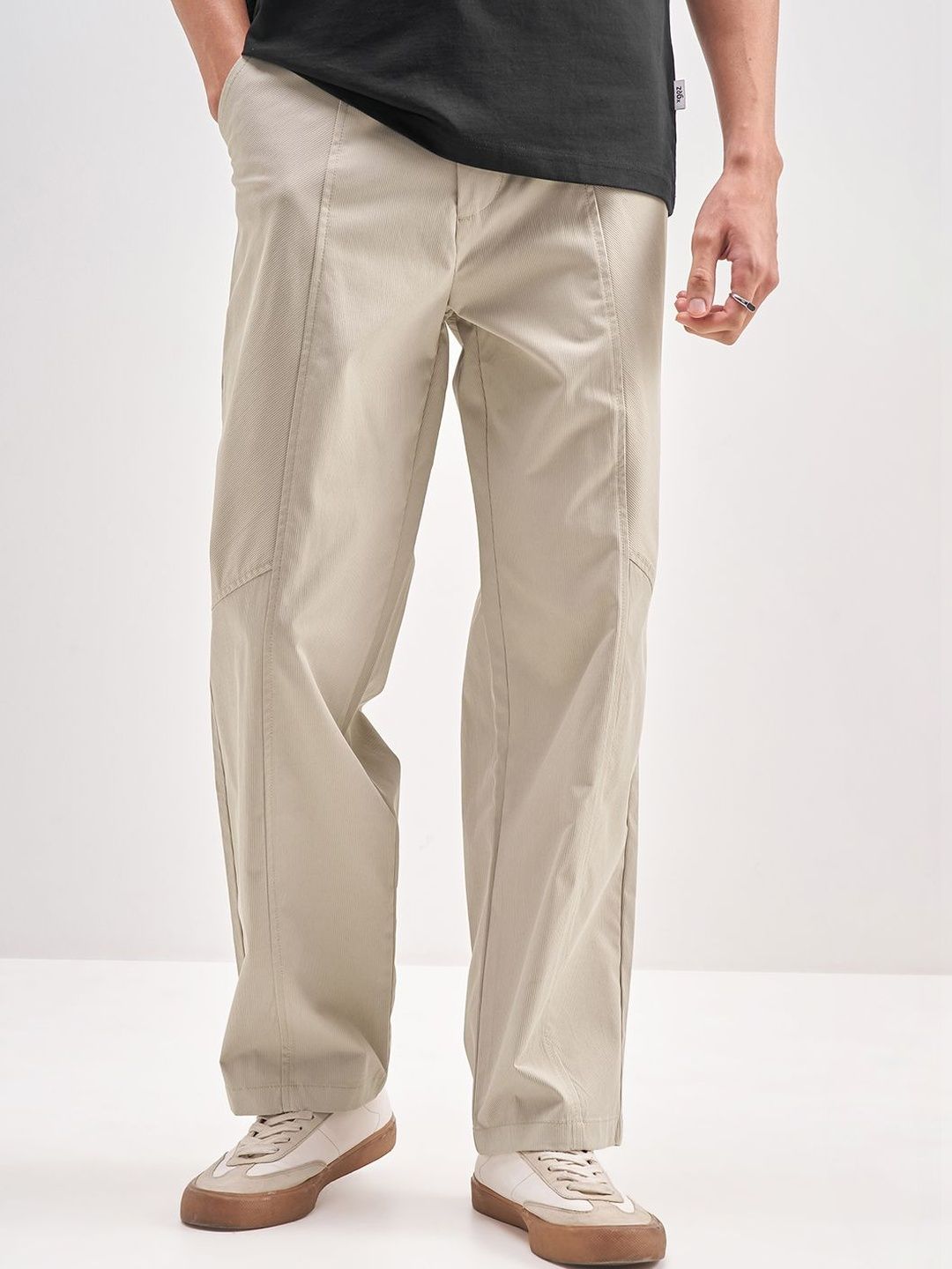 HIGHLANDER Men Trousers