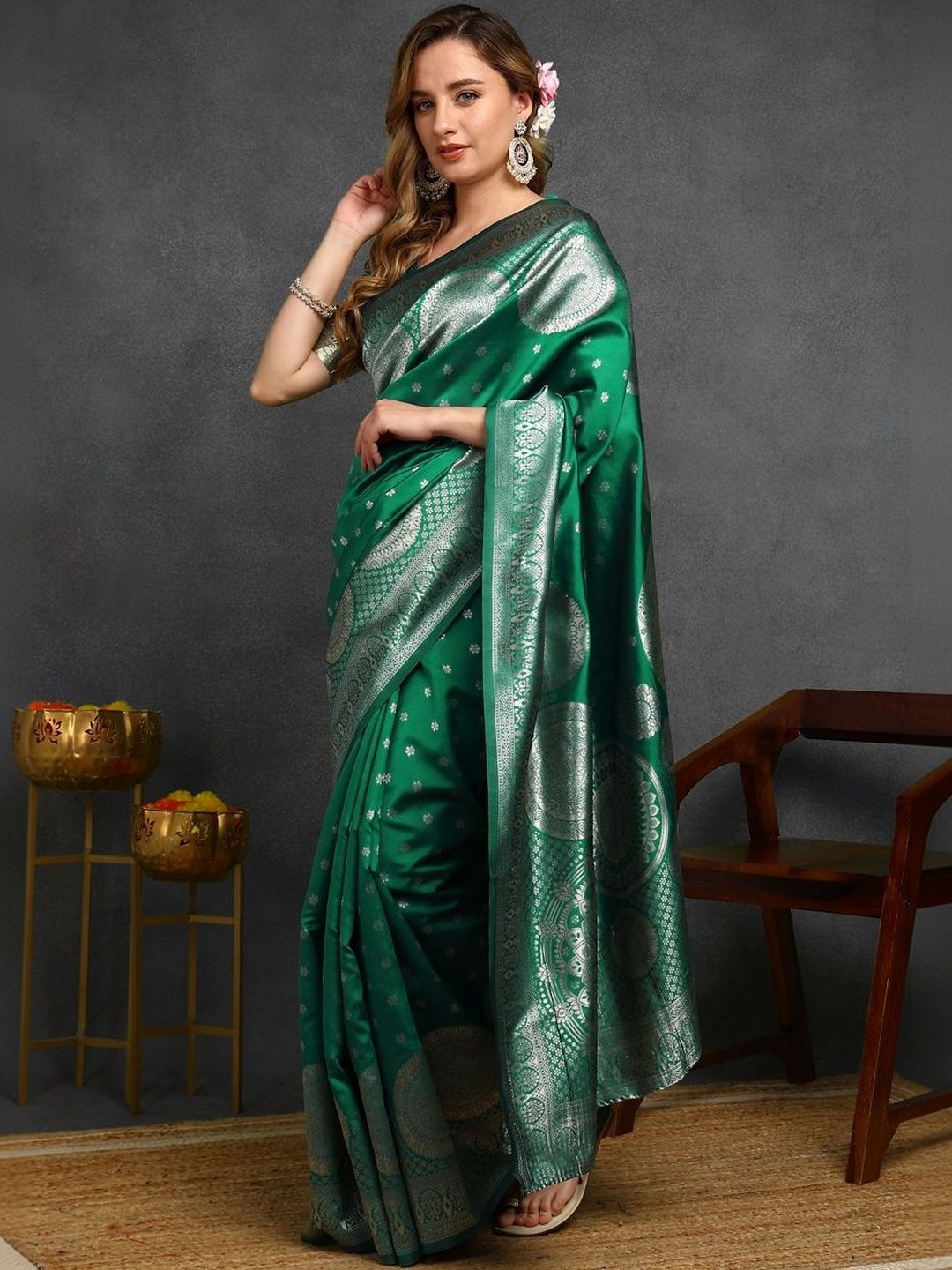 Subham Woven Design Zari Silk Blend Banarasi Saree