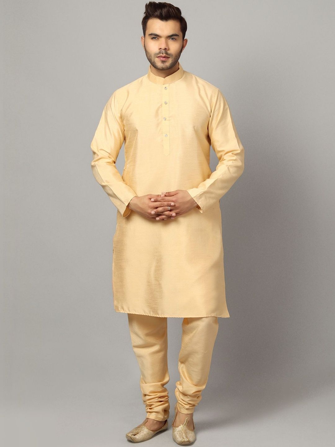 Uri and MacKenzie Men Regular Kurta with Churidar