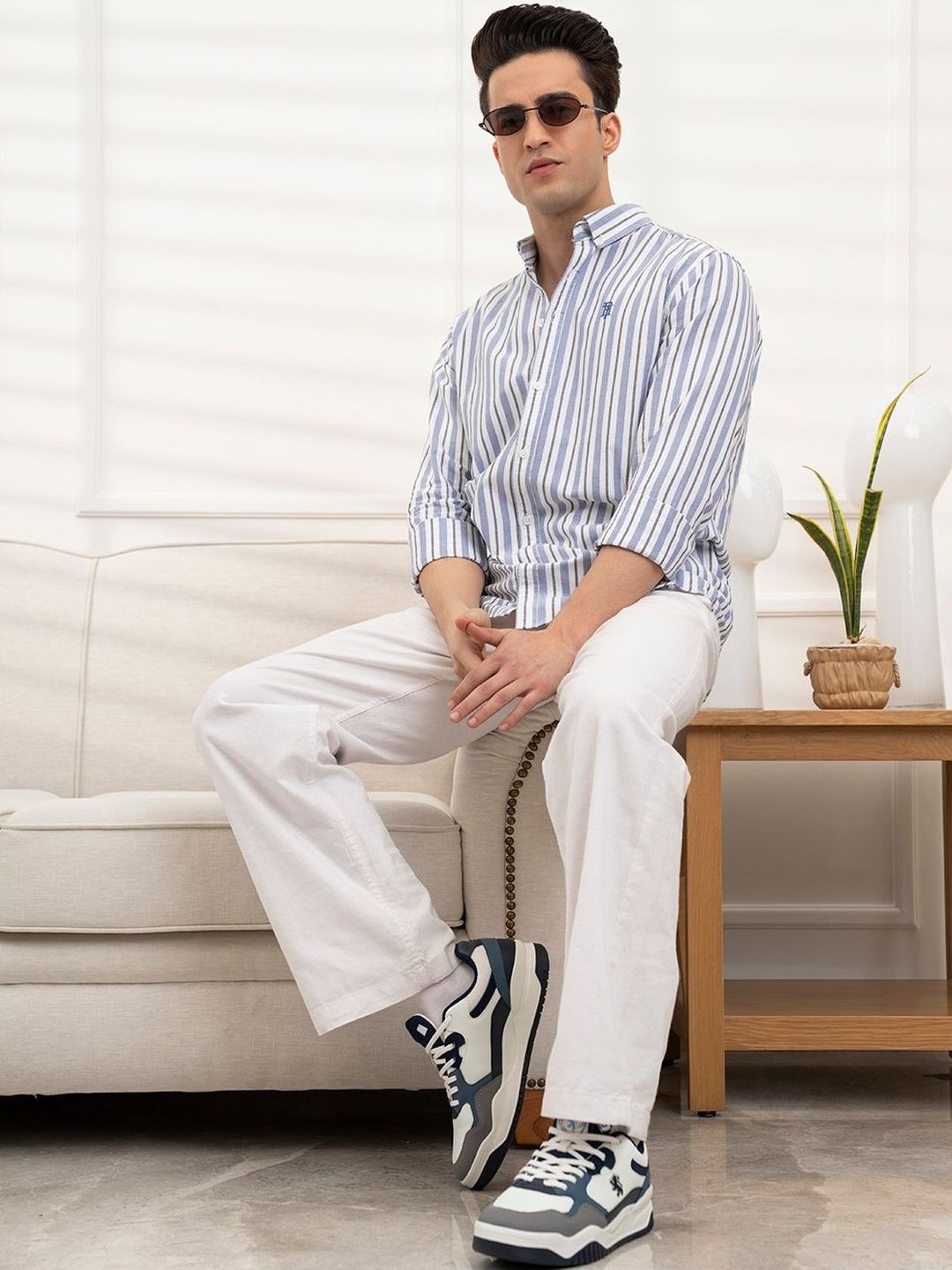Red Tape Men Striped Casual Shirt