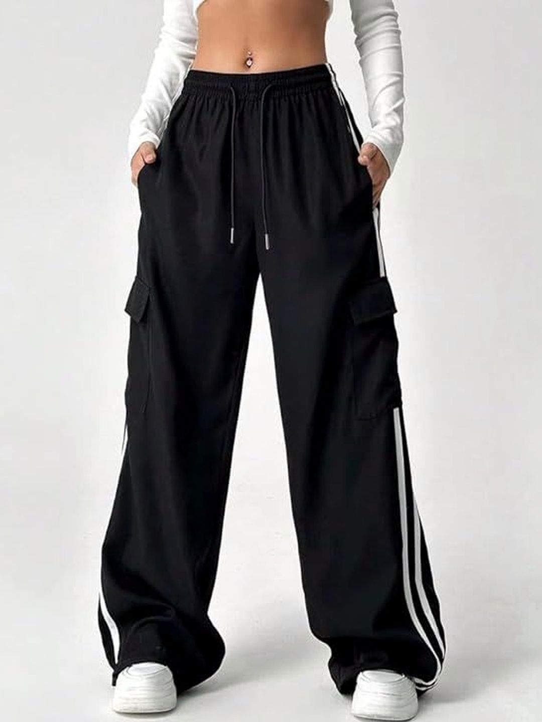 FELLAMO Women Striped Relaxed High-Rise Easy Wash Cargos Trousers