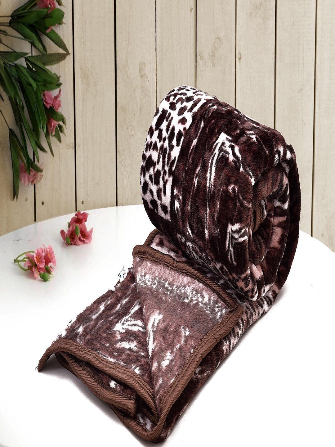 RRC Brown Geometric Mink Mild Winter 350 GSM Blanket