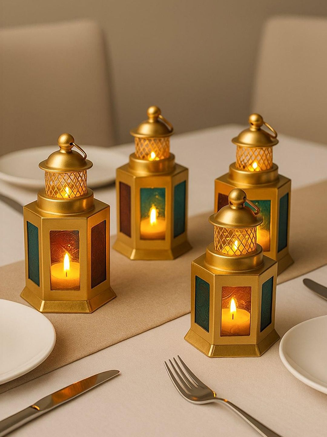 MARKET99 Set of 4 Black & Green Moroccan Domed Design Candle Holder