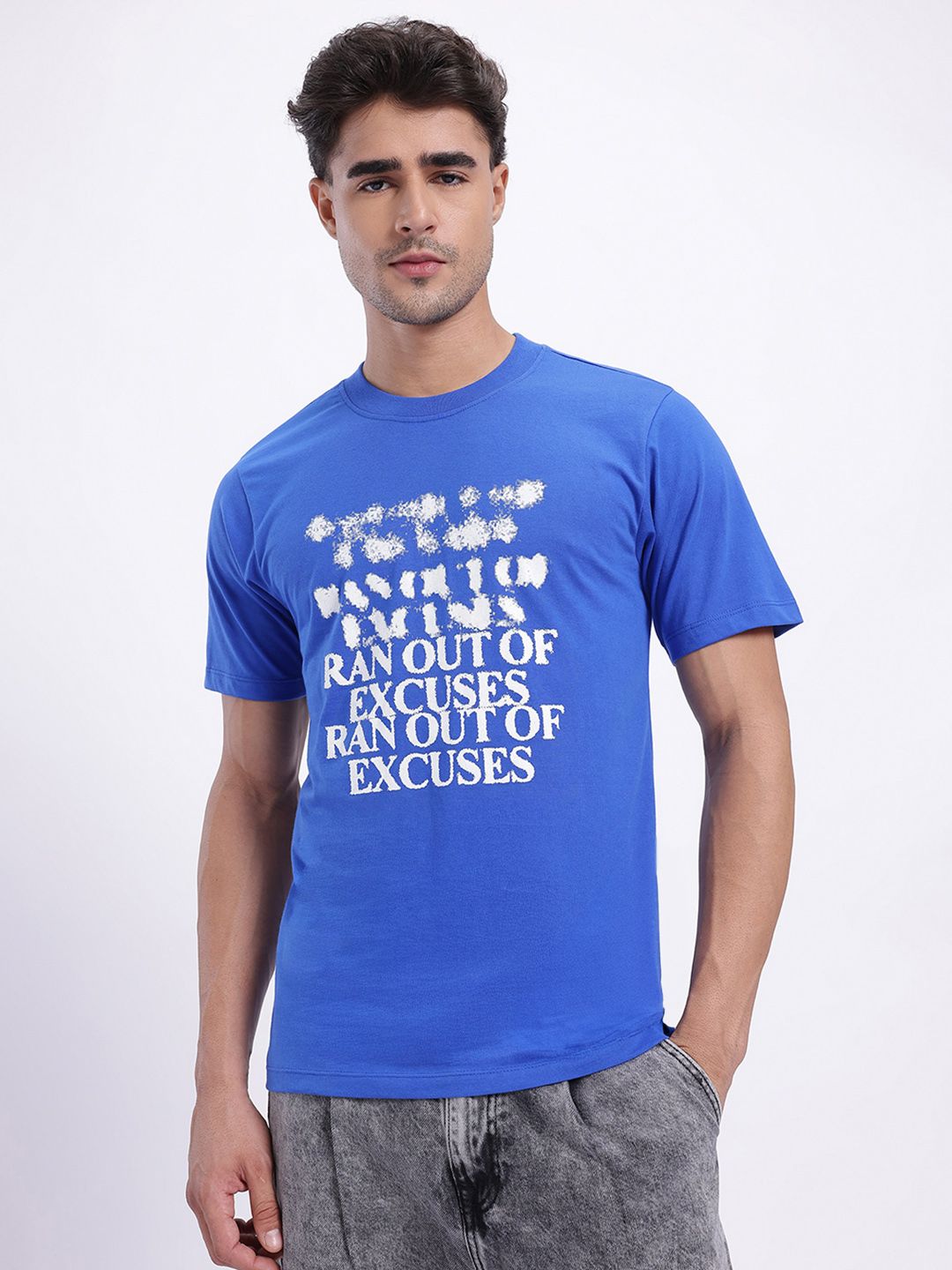 glitchez Typography Printed Drop-Shoulder Sleeves Regular Fit T-shirt