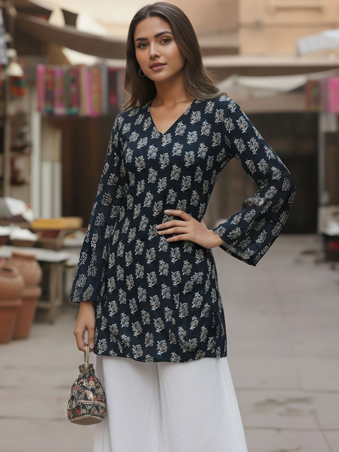 SZN Floral Printed V-Neck A-Line Kurti