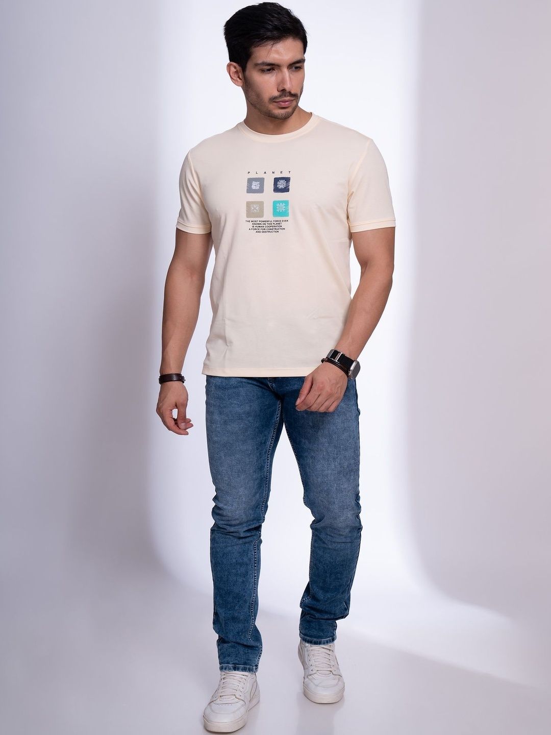 nostrum Men Graphic Printed Round Neck Cotton T-shirt