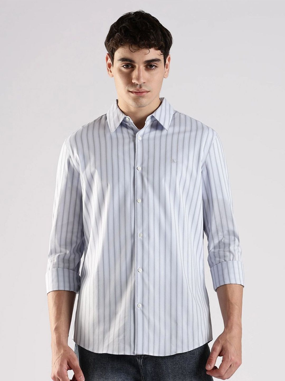 Calvin Klein Jeans Men Slim Fit Striped Casual Shirt