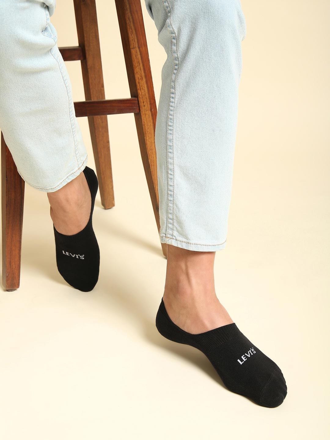 Levis Men Pack Of 3 Patterned Cotton Stretch Non Terry Anti Slip Shoe Liners Socks