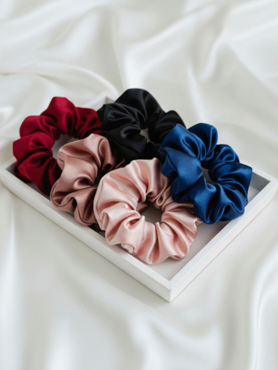 Mueras Pack Of 5 Women Scrunchies