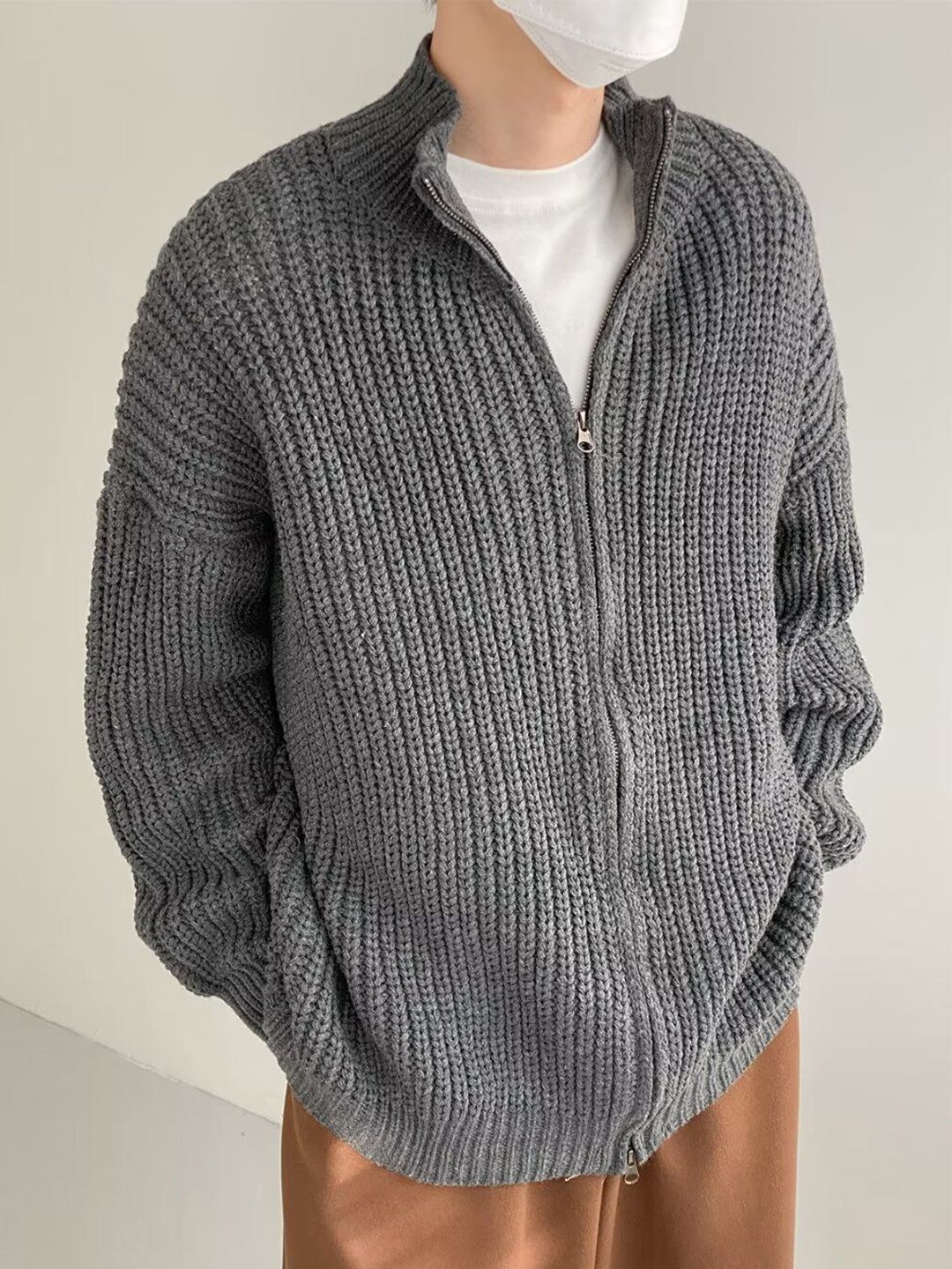 StyleCast Men Solid Long Sleeves Mock Collar Front-Open Sweaters