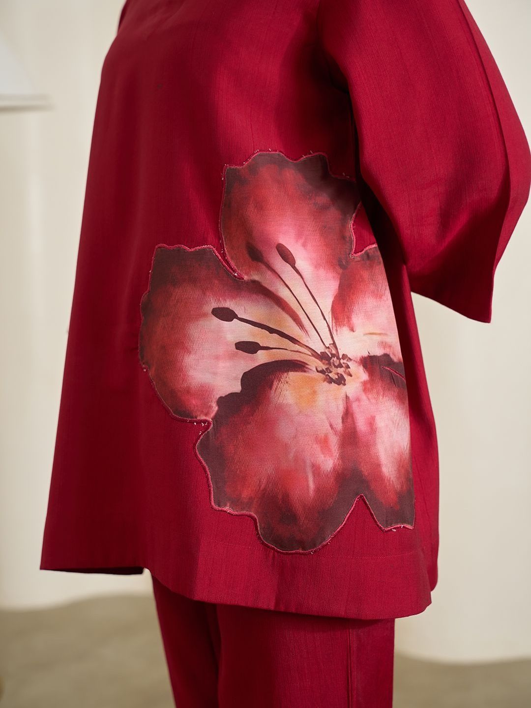 Floral Printed V-Neck Tunic & Trousers 5