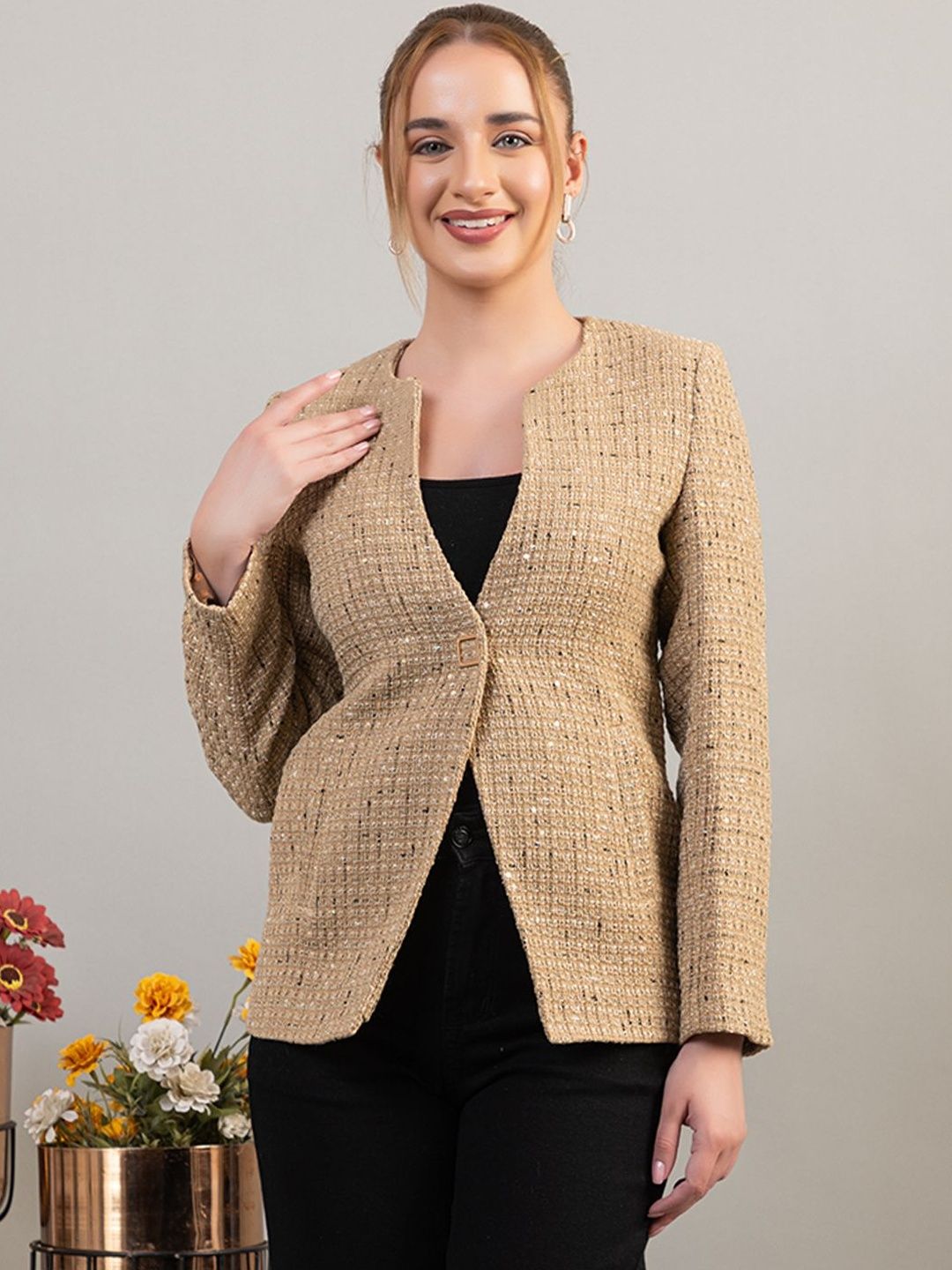 TWENTY ME Textured Round Neck Single-Breasted Blazer