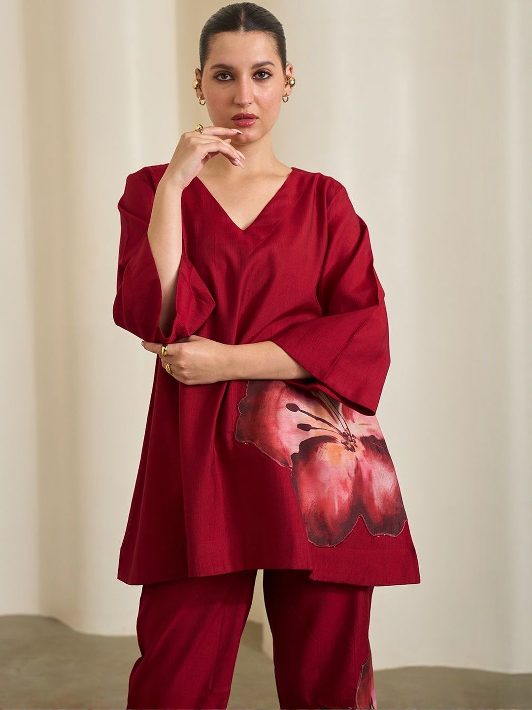 Floral Printed V-Neck Tunic & Trousers 7