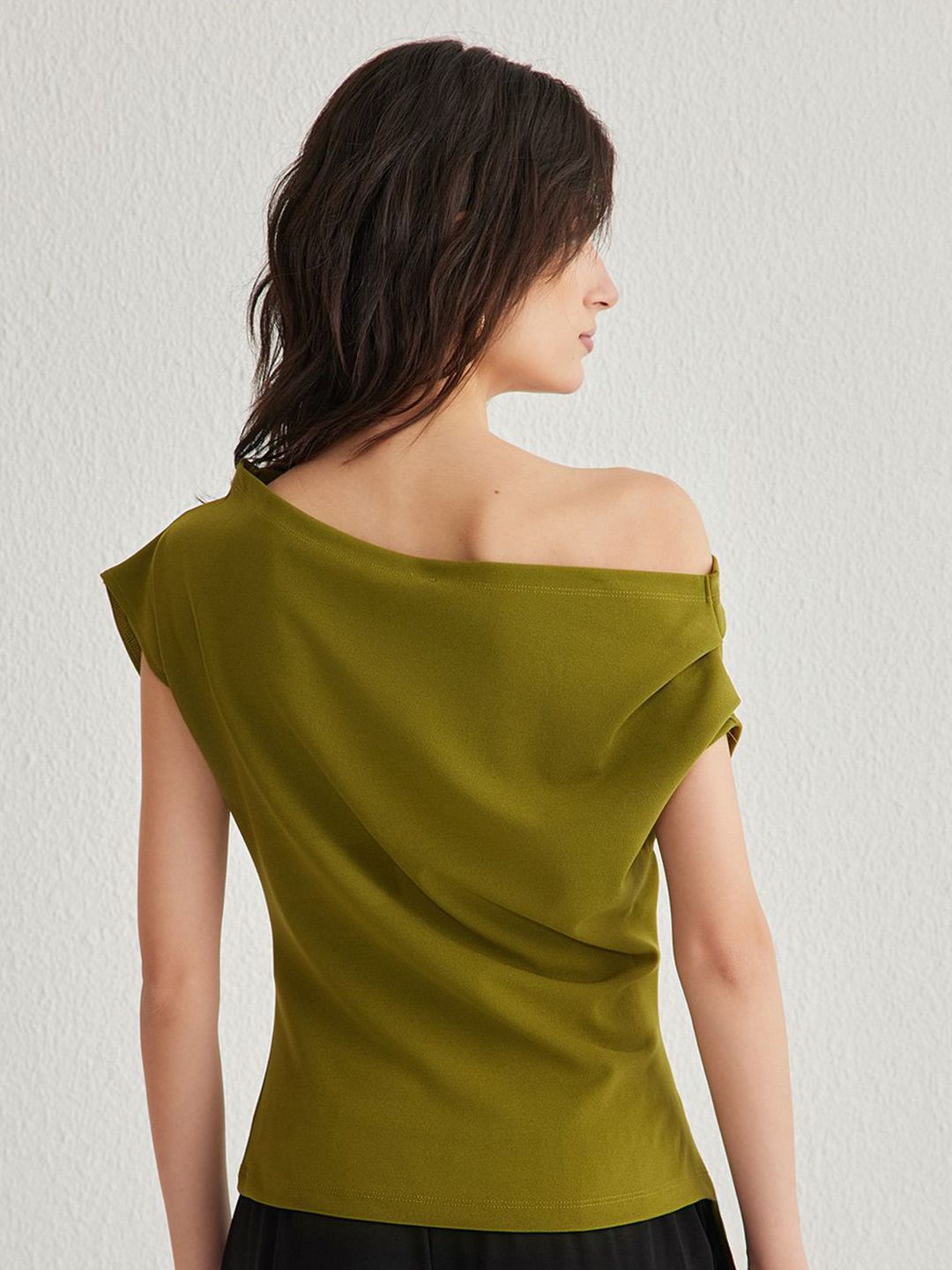 One Shoulder Extended Sleeves Top 4