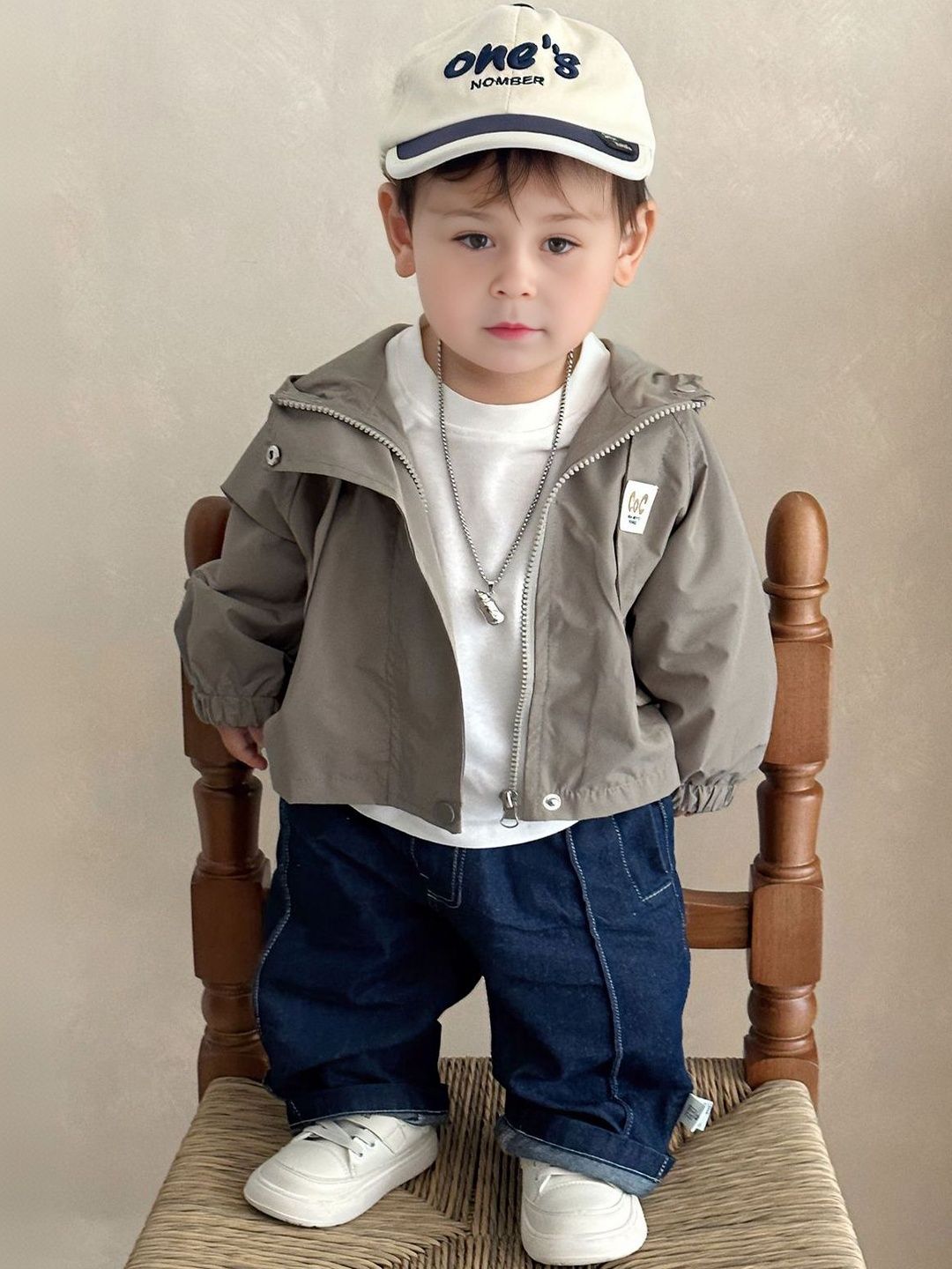 FOREVER FRIDAY Boys Hooded Long Sleeves Jacket With Trouser