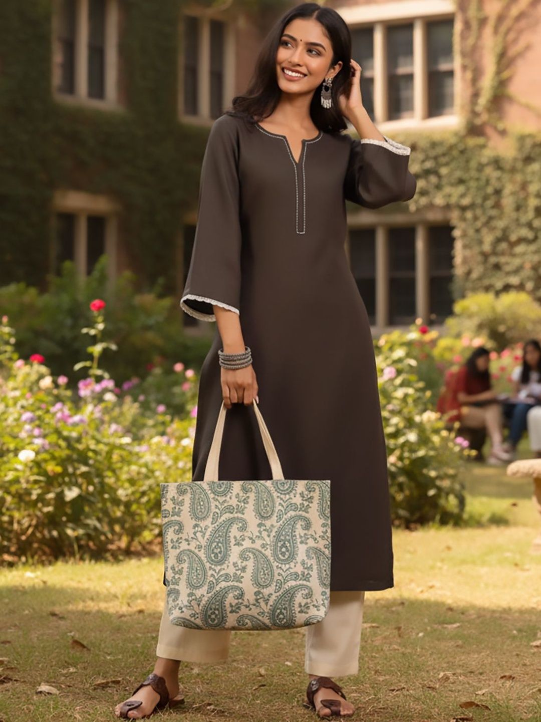 AADVIKA Women Regular Thread Work Kurta with Trousers