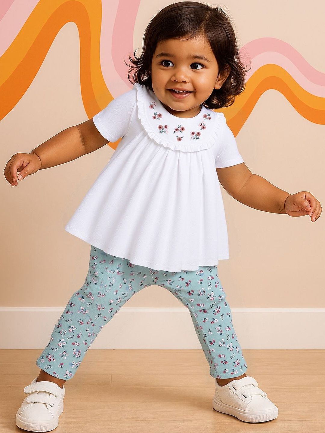 Buy Nauti Nati Floral White Infants Short Sleeves Pure Cotton Top With Leggings Clothing Set -  - Apparel for Girls