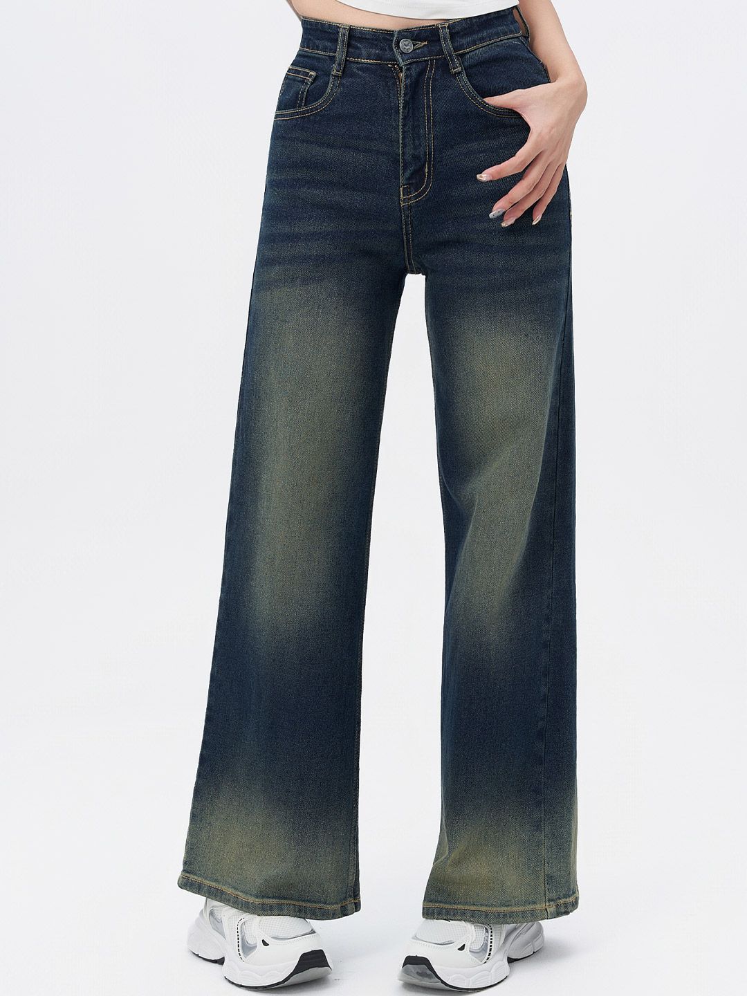 Sun Burst Blue Low Distress Light Fade High-Rise Wide Leg Jeans 2