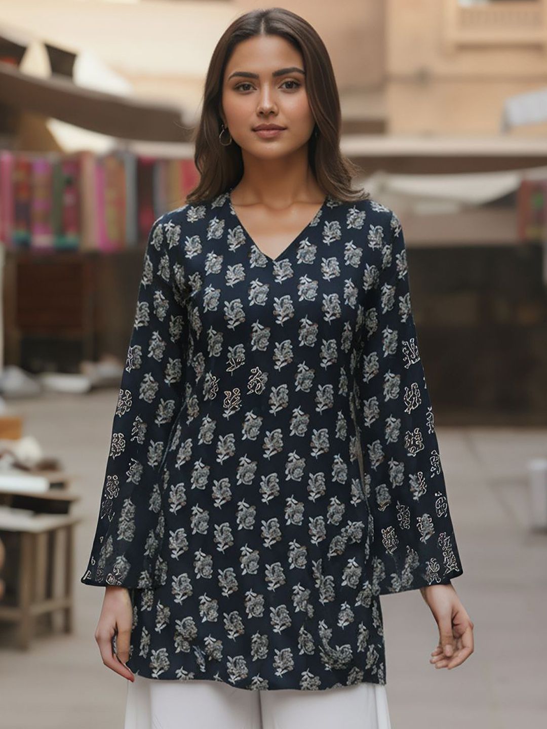 Aaghnya Floral Printed V-Neck Flared Sleeves Indie Prints Straight Short Kurta