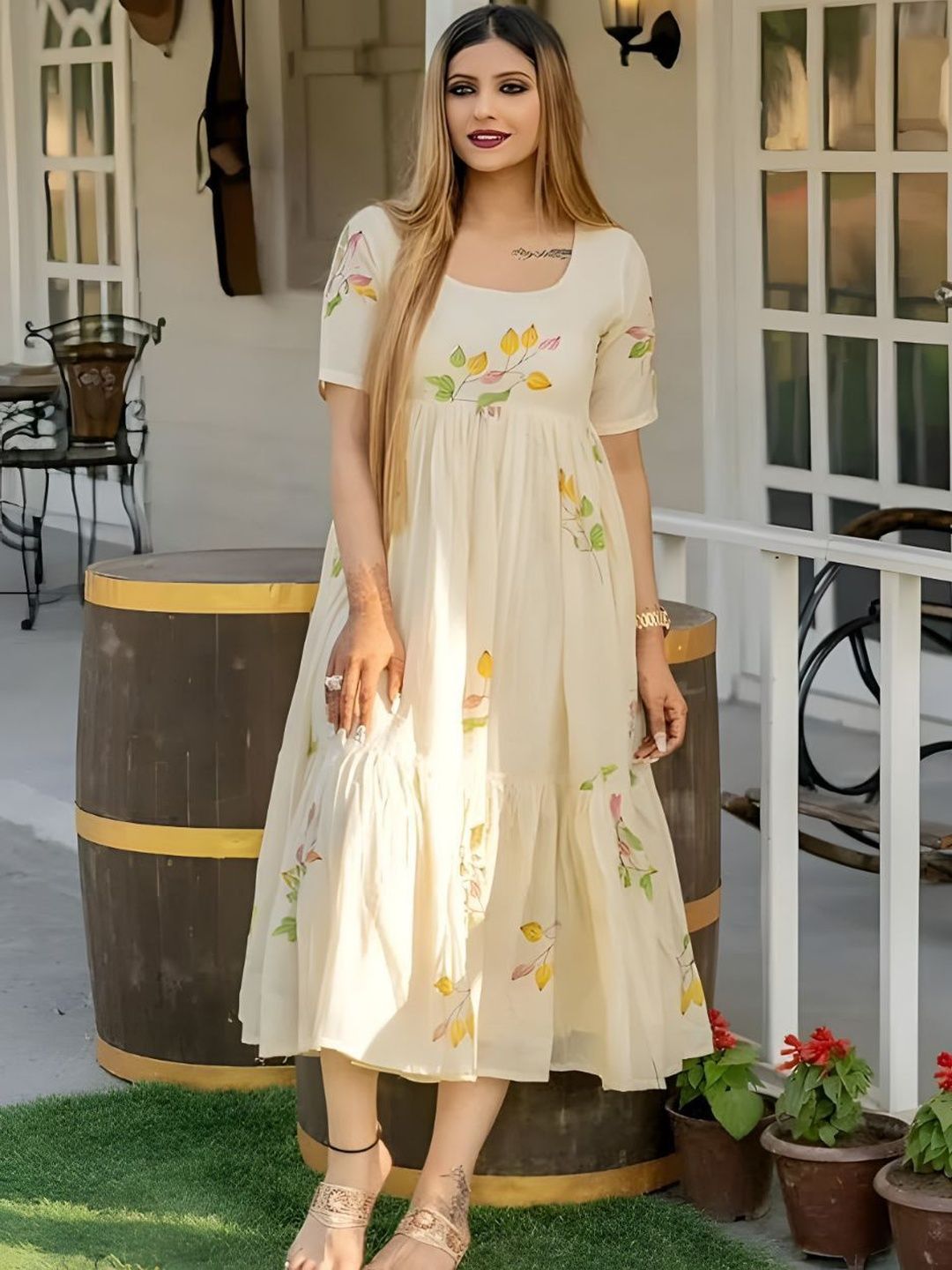 VenderVilla Women Floral Printed Round Neck Fit and Flare Midi Dress