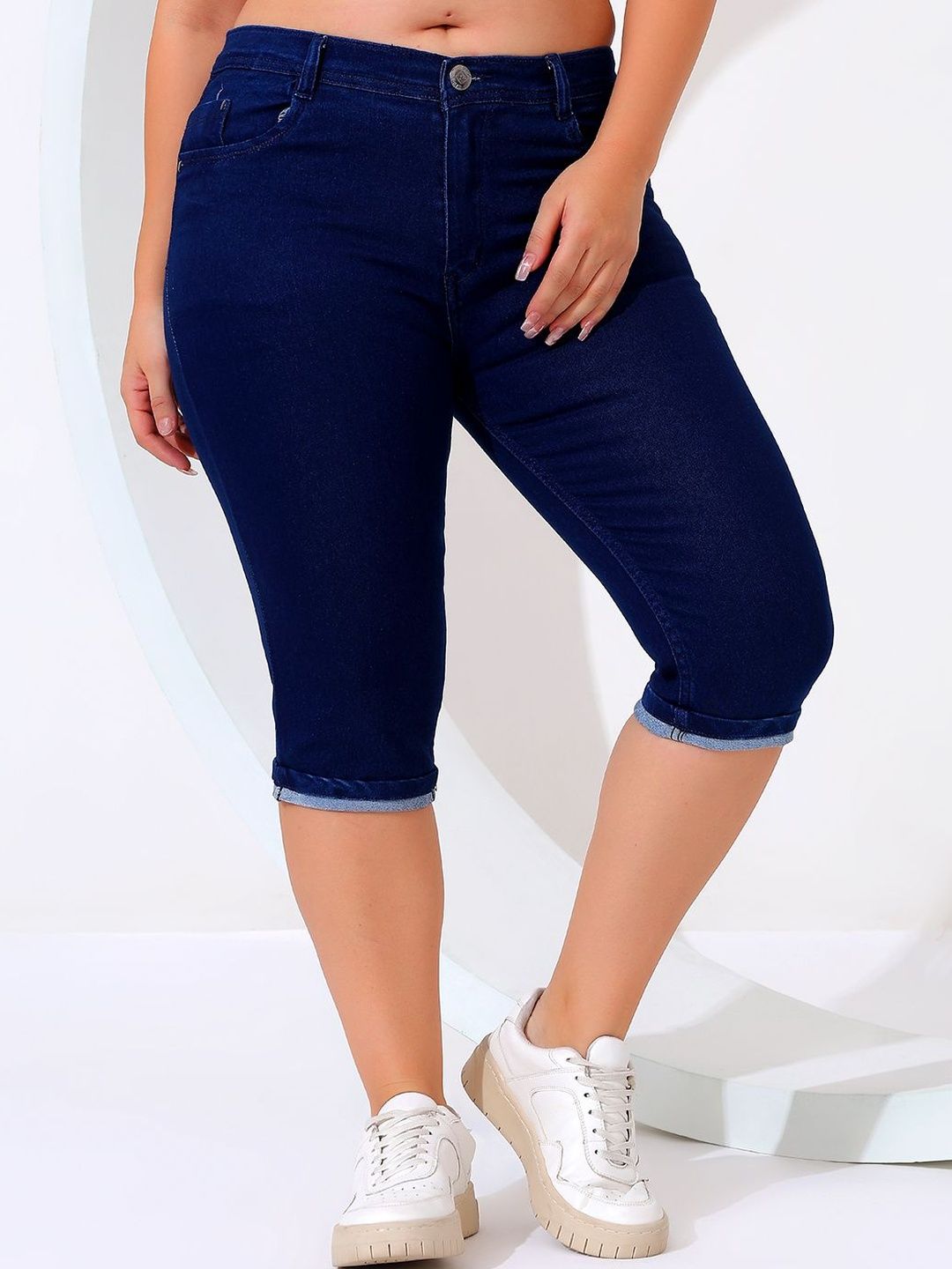 Nifty Women Skinny Fit Capris