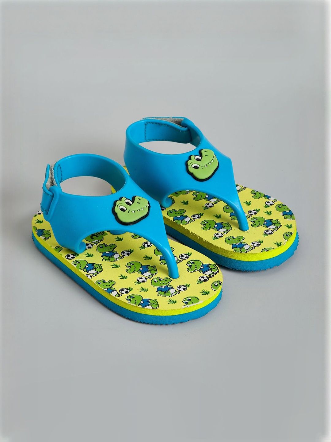 Hopscotch Kids Crocodile Printed Beach Slippers