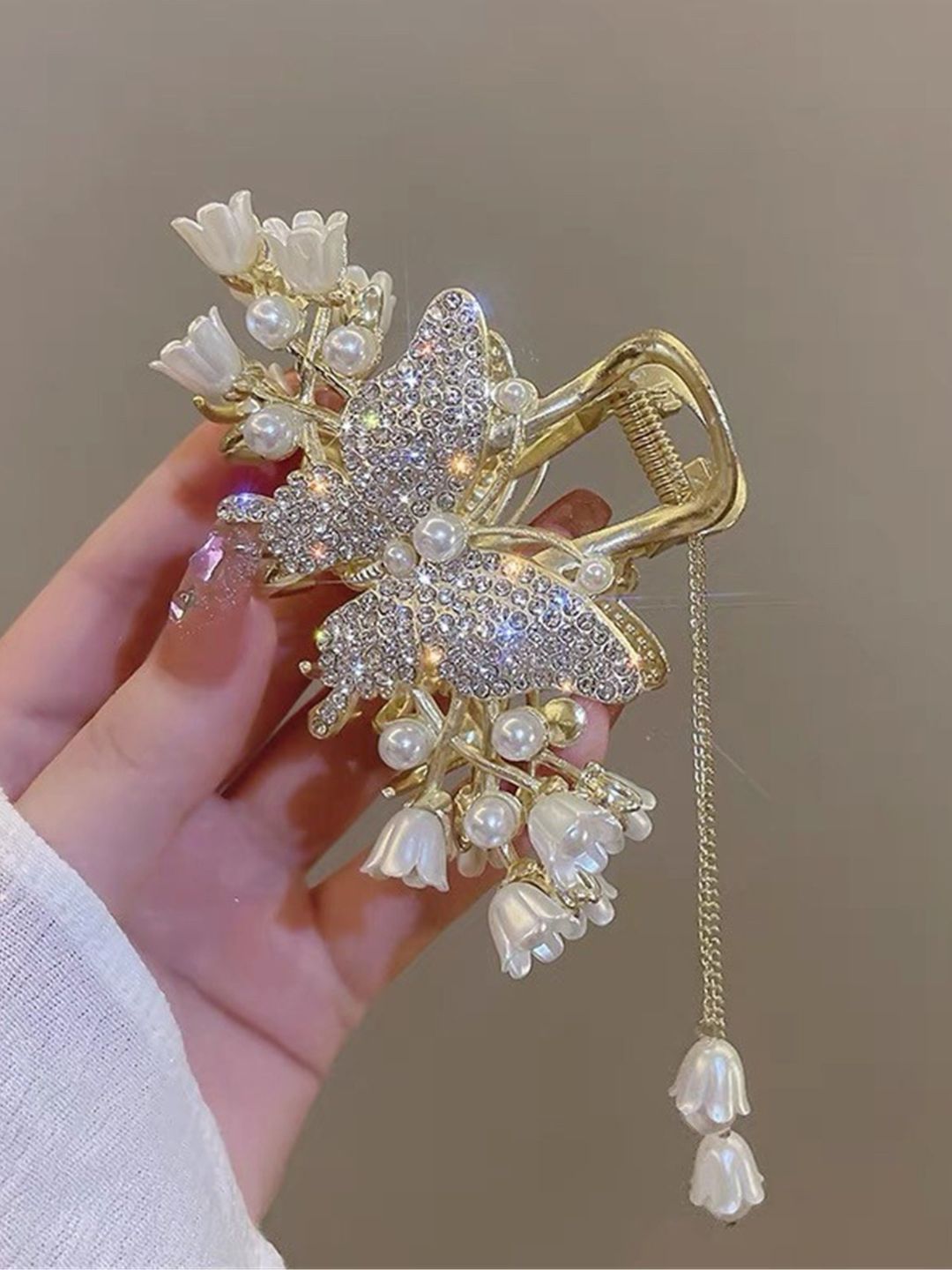 Buy Puchku Artificial Stones Studded & Beaded Embellished Claw Clip -  - Accessories for Women
