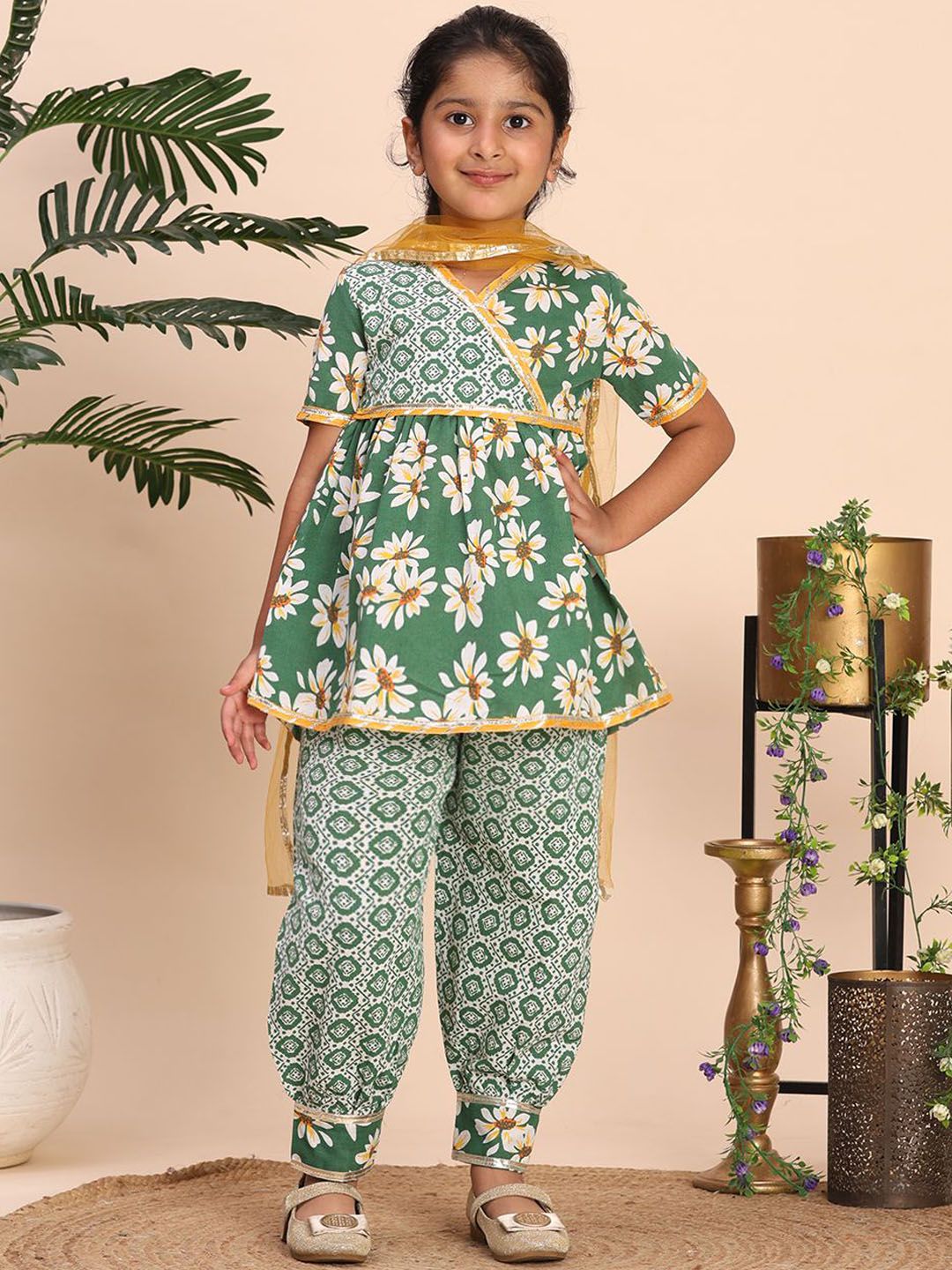Girls Floral Printed V-Neck Gotta Patti Kurta With Salwar & Dupatta