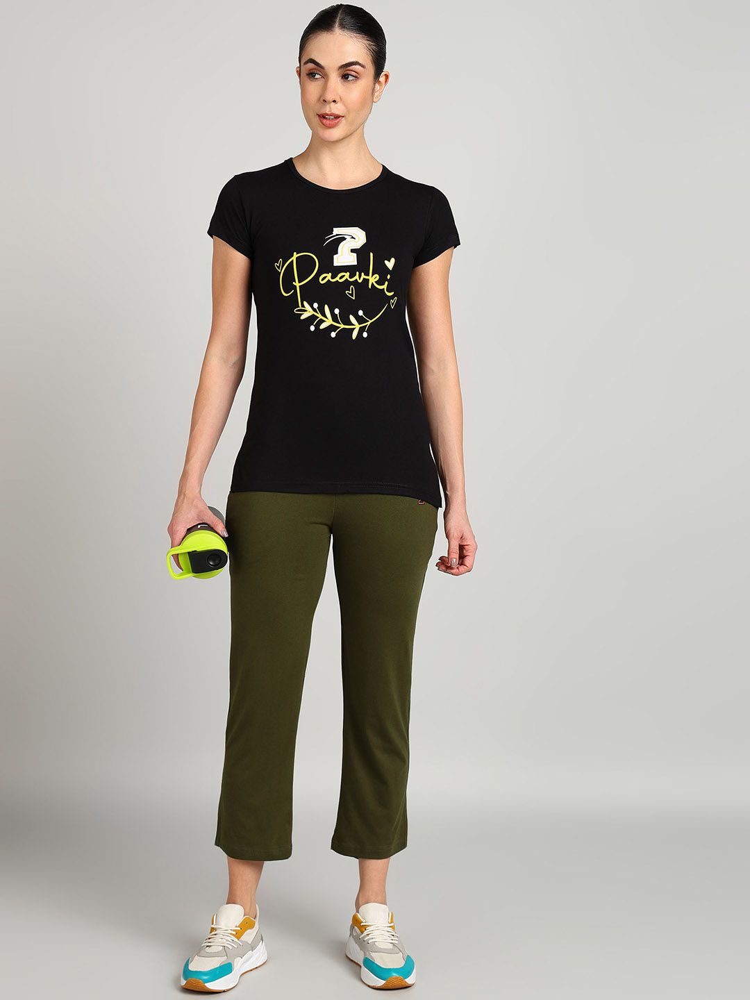 Buy PAAVKI Printed Round Neck Comfortable Pure Cotton T Shirt & Capris -  - Apparel for Women