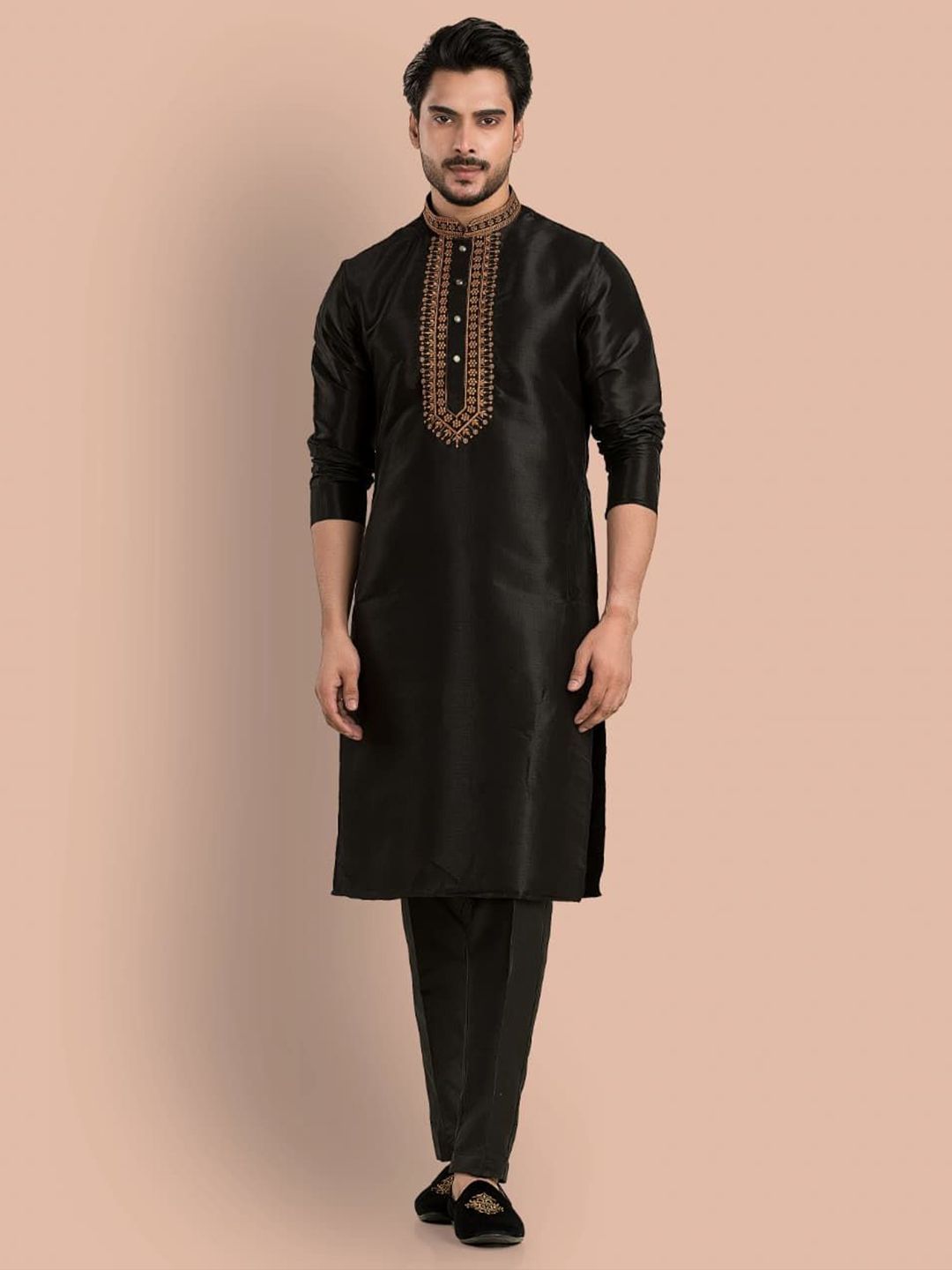 TRENDS OF ETHNIC Men Embroidered Thread Work Kurta