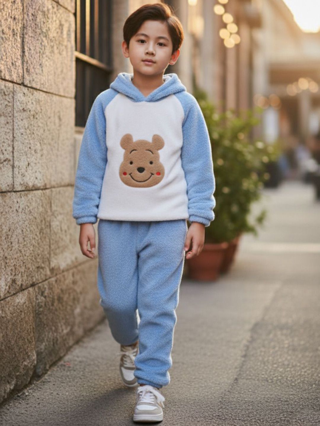 Keenuu Kids Hooded Long Sleeves Night suit