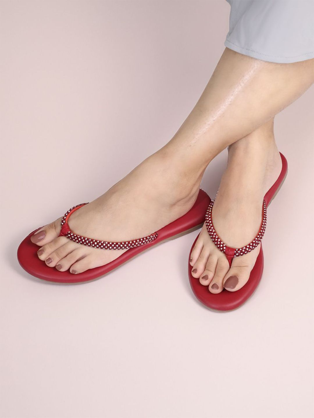 Monrow Andrea Women Maroon T-Strap Flats