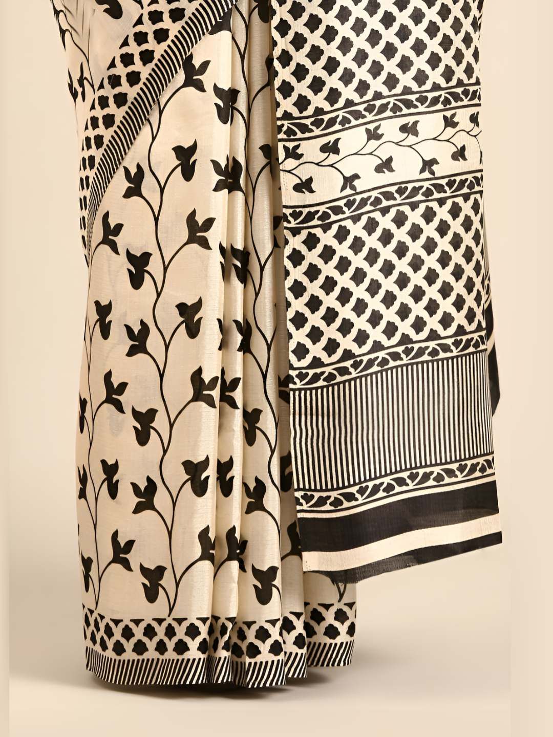 Floral Printed Tussar Saree 4