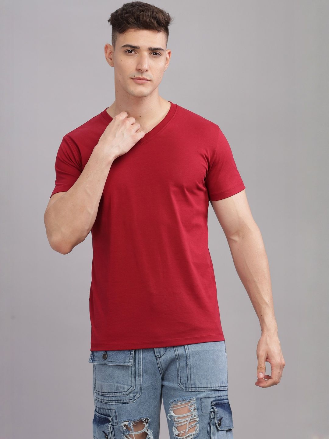 SOLACEACTIVE Men Solid V-Neck Cotton Relaxed Fit T-shirt