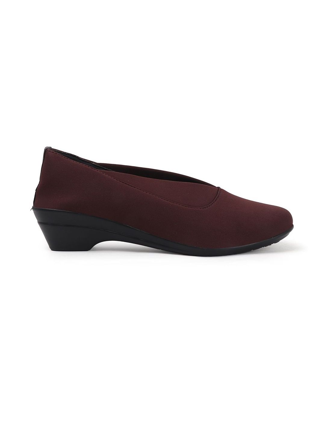 Denill Women Synthetic Leather Pointed Toe Ballerinas