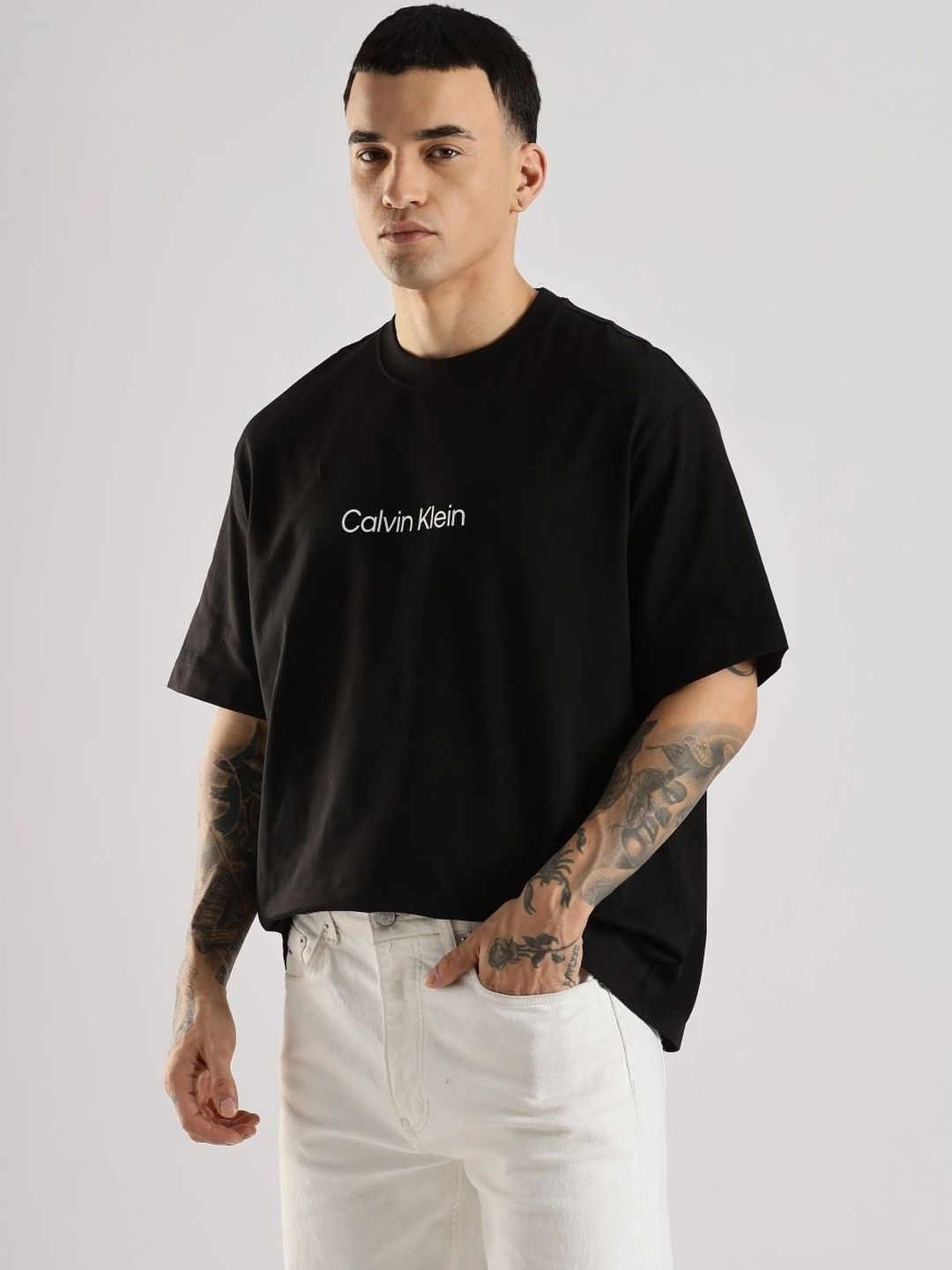 Calvin Klein Jeans Men Brand Logo Printed Round Neck Pure Cotton Relaxed Fit T-shirt