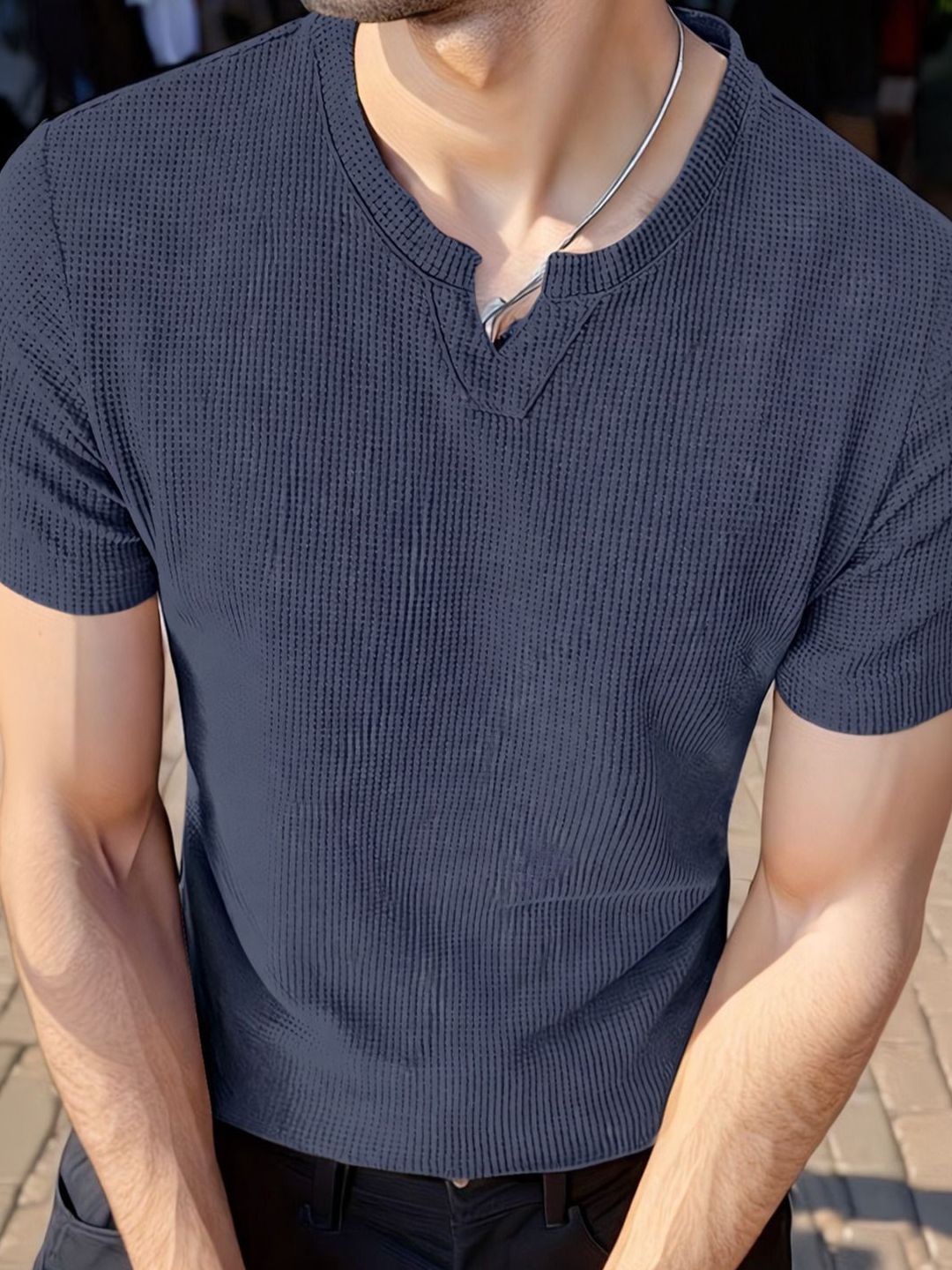FABRIPPLE Men T-shirt