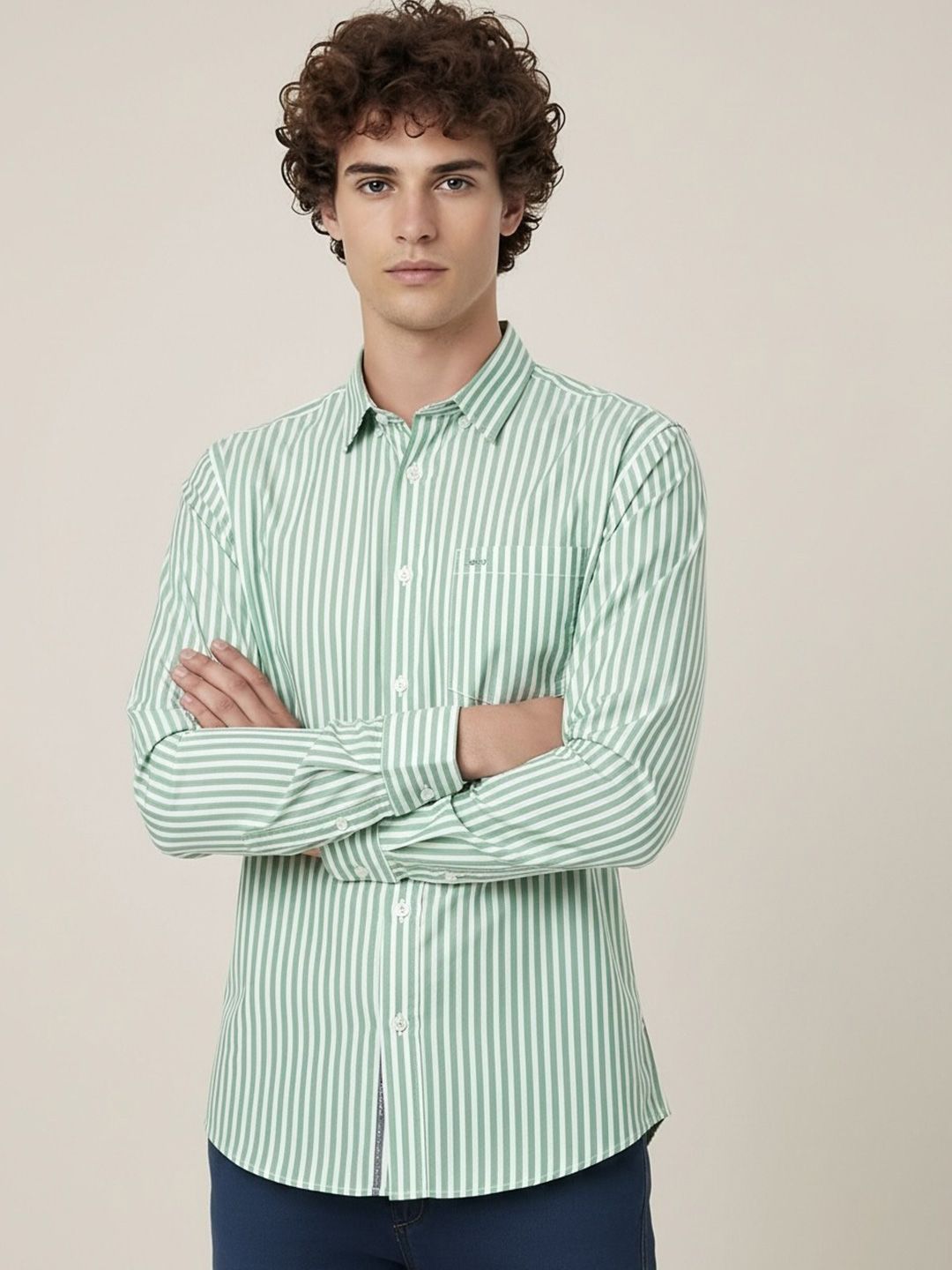 Men's Regular Fit Green Striped Casual Shirt